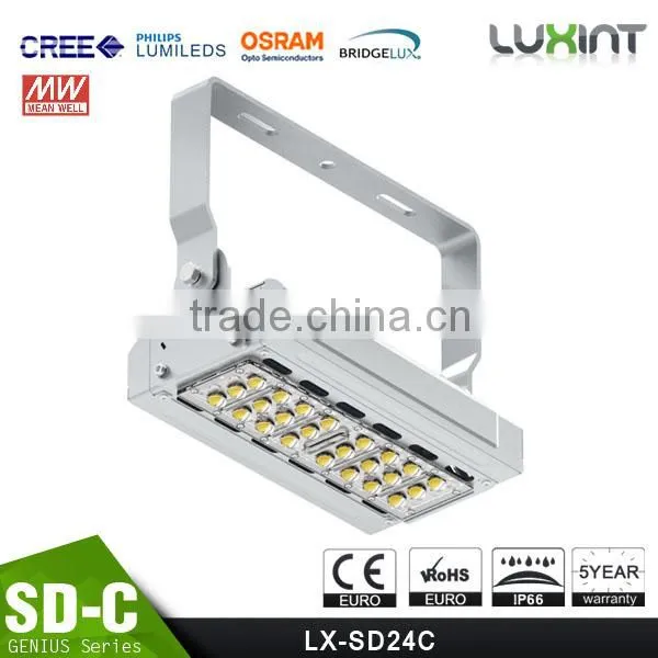 Adjustable Bracket CE Rohs Meanwell Driver 100-140lm/W Different Beam Angle Modular Design 40W Outdoor LED Tunnel Lamp