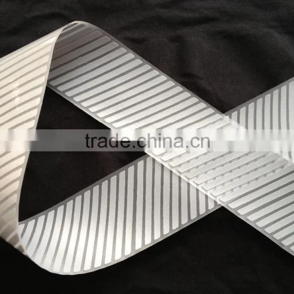 Silver Reflective Vinyl, Heat Transfer Reflective Tape for Safety Clothing photo-3
