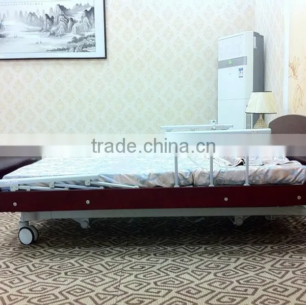 Nursing Bed With Aluminum Side Rail photo-2