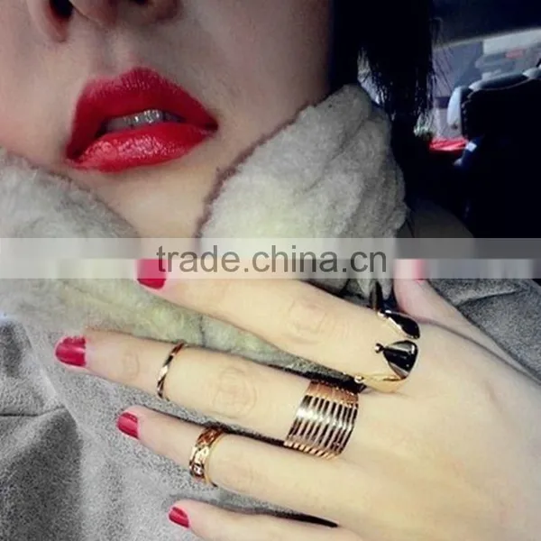 Engagement Ring Wholesale Jewelry Crown Rings photo-2