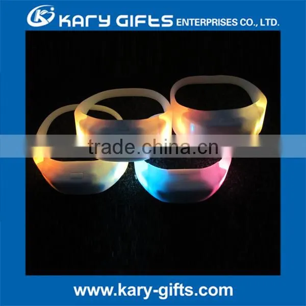Led Bracelet Flashing Light up Bracelet Festive/party/event Supplies photo-4