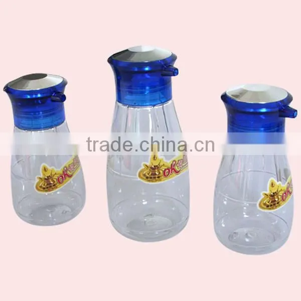 Plastic Salt and Pepper Shaker photo-3