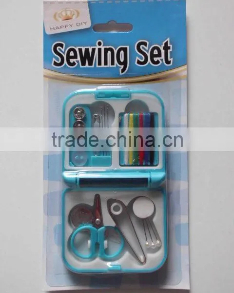 Portable Sewing Set / Mini Sewing Kit / Mini Travel Sewing Kit photo-6