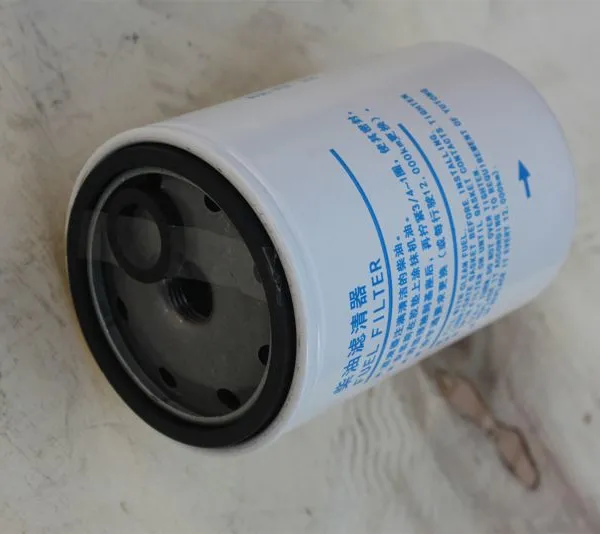 High Quality Engine Parts 1105-00058 1280 Fuel Filter China Bus photo-3