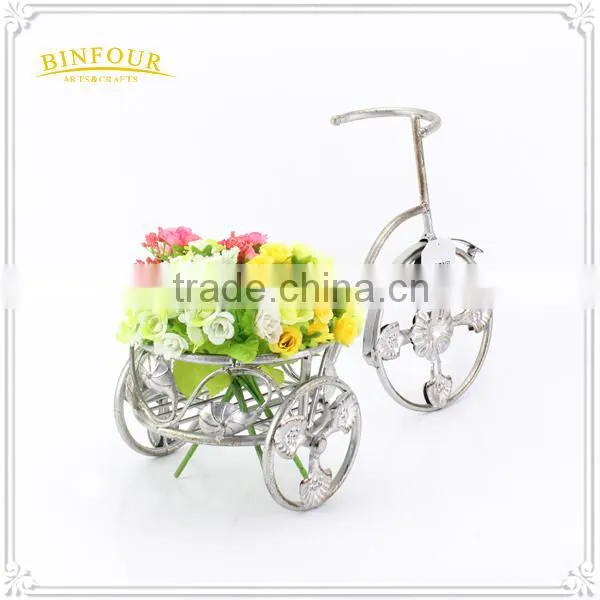 Metal White Ginkgo Biloba Shaped Lacework Planter Holder photo-4