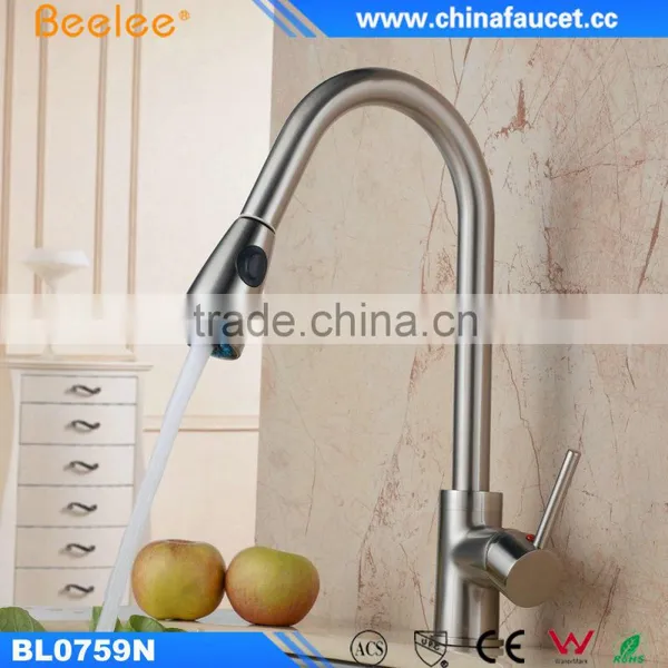 China UPC Pull Out Kitchen Faucet Water Sink Tap Wash Basin Faucet photo-4