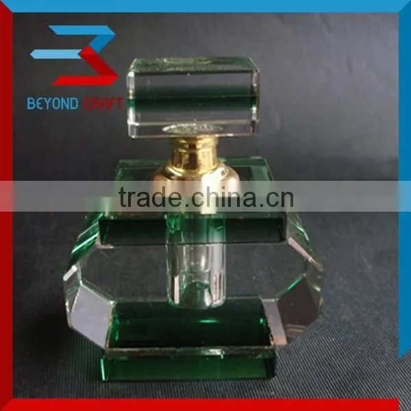 Brand Crystal Empty Lady Perfume Bottle for Decoration