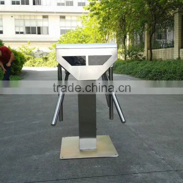 Its Compact Design and Cost-effective Operation Make the Tripod Turnstile TR2-2 a Natural Choice in Many Environments. photo-2