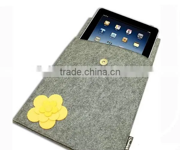Factory Wholesale Felt Fabric Phone Case With Customised Logo photo-4