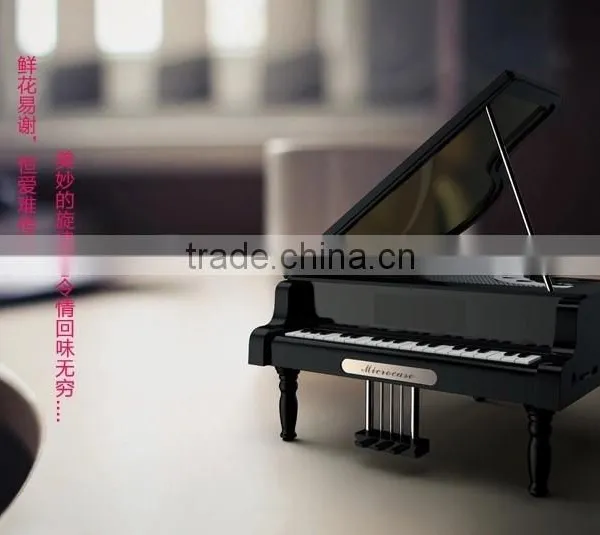 2015 New Design Portable Mini Bluetooth Wireless Piano Speaker photo-3
