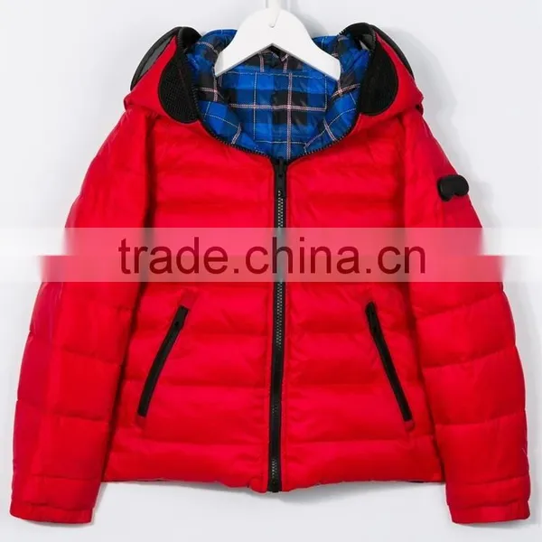 Customed Red and Blue Reversible Windproof Feather Down Puffer Jacket photo-3