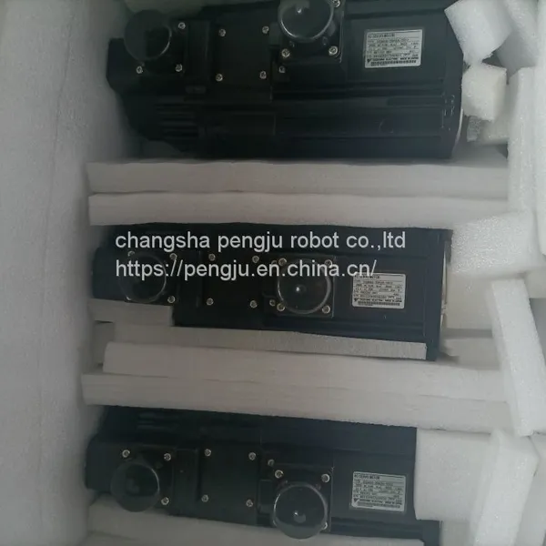 Yaskawa Original 2000W Motor SGMSS-20A2A-YR12 Electrode Holder Servo Motor R82202