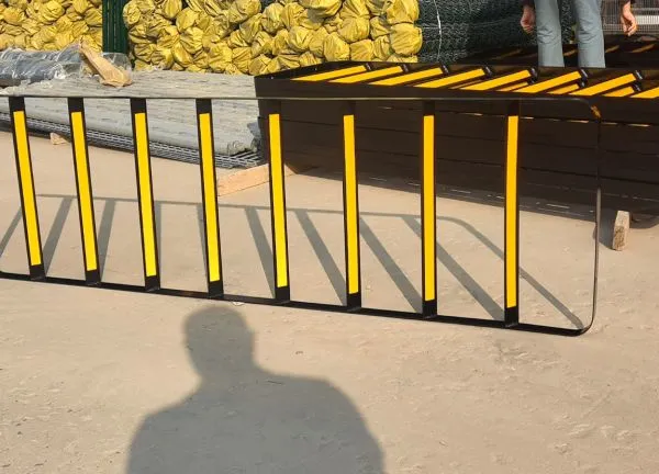 Crash-Tested Municipal Guardrail With 12-Gauge Corrugated Rail, 6ft Post Spacing, Hot-Dip Galvanized photo-5