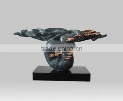 Nude Female Bronze Sculpture 02 Urban Statue