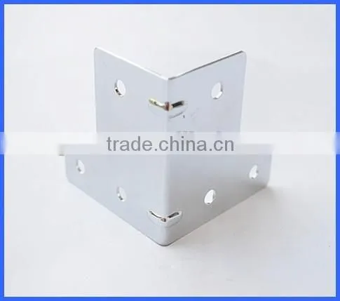 Large 8 Holes Corner Bracket With Strengthening Ribs photo-2