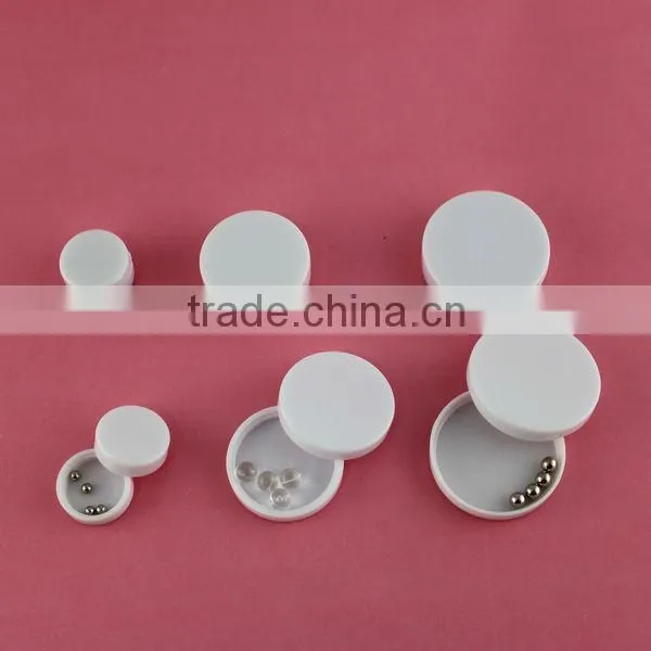 White Rattle Box for Plush Toys, Plastic Doll Parts Wholesale