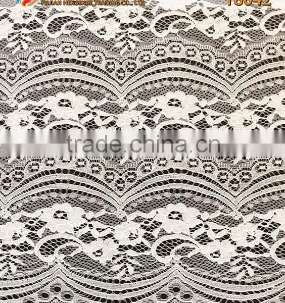 Wholesale Good Quality Polyester Strand Lace Fabric T8042 photo-2