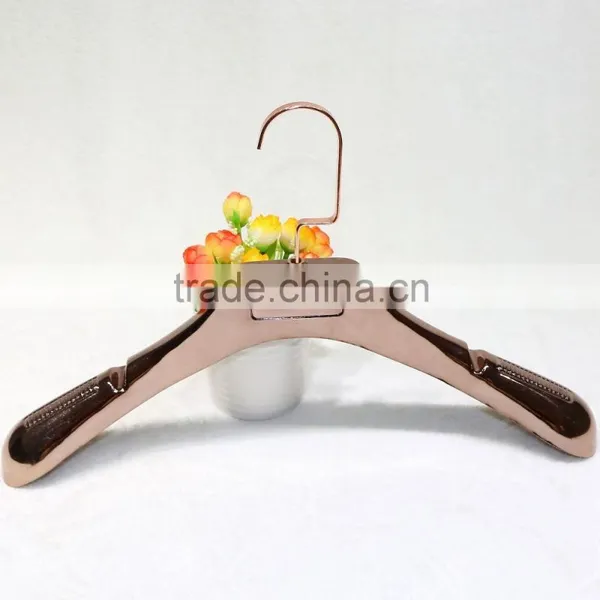 Wholesale Electric Clothes Plastic Hanger for Coat photo-4