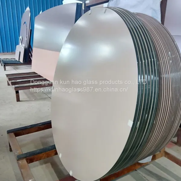 12 mm toughened glass deep processing of the lacquer that bake