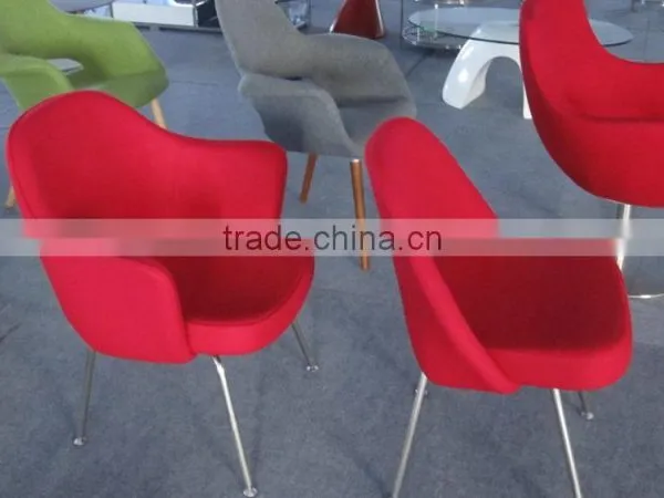 Replica Wholesale Fiberglass Cashmere Saarinen Executive Chair With Stainless Steel Legs Designed by Eero Saarinen photo-4