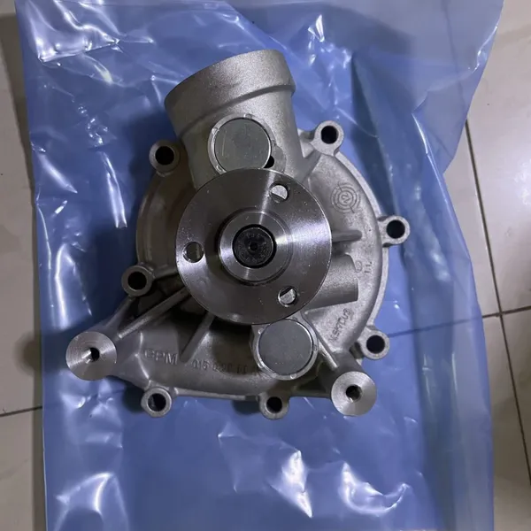 China Supplier Deutz Engine Parts Water Pump 04259547 for Deutz 1013/2013 Series Engine photo-2