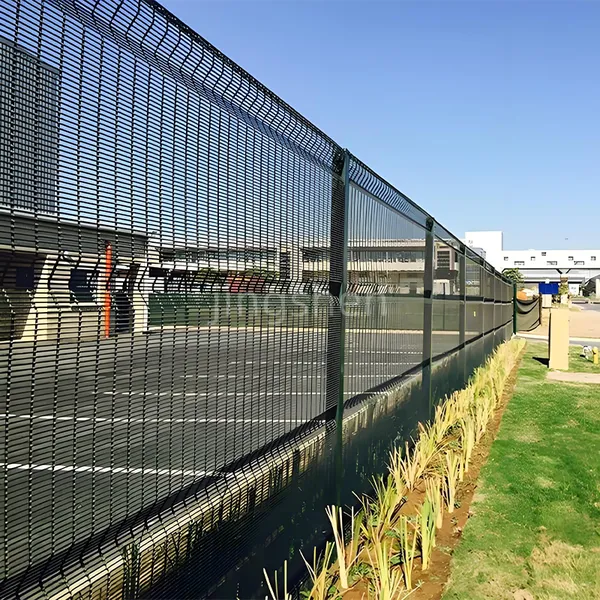 Anping County Supplier Directory: Factory 358 - Safety Fence - Price per Meter - Anti-Climbing - 358 Safety Fence photo-4