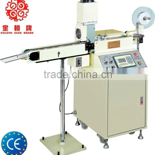High Speed Ultrasonic Fabric Label Cutting Machine