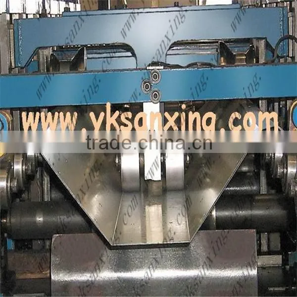 UCM Vertical Type Arch Roof Steel Sheet Roll Forming Machine photo-5