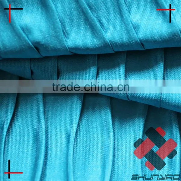 Polyester Shiny Satin Fabric Crushed Laminated With Nonwoven photo-3