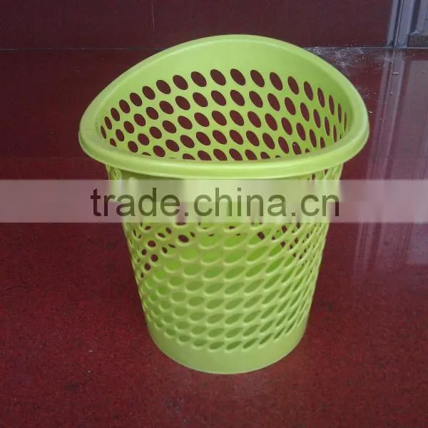 Plastic Wastebasket photo-5