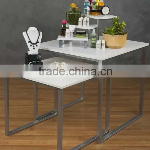 Display Tables and Risers Set With Nesting Design photo-3