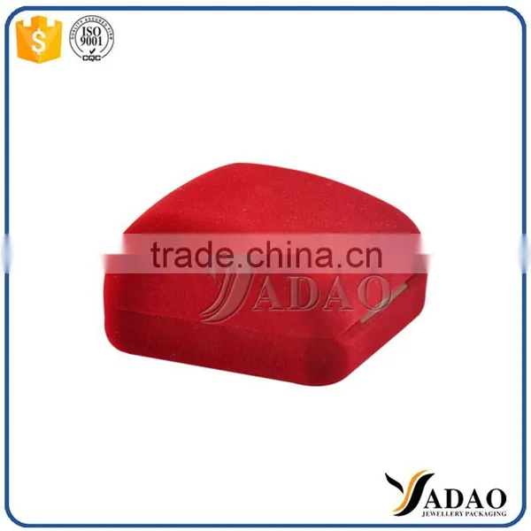Trade Assurance Red Flocking Simple Jewelry Box photo-2