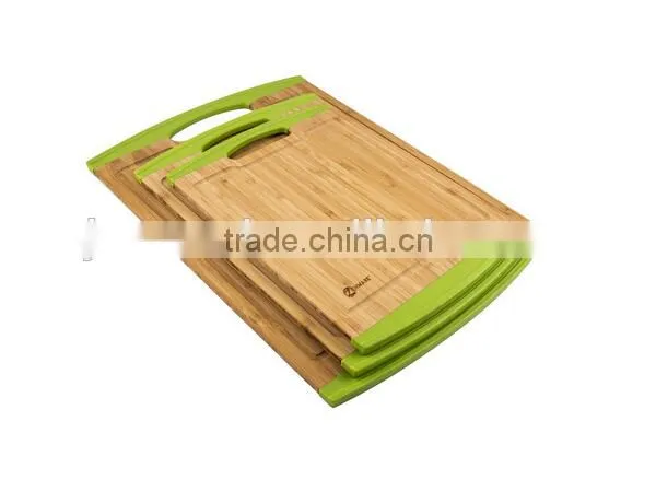 Natural Bamboo Cutting Board With Silicone Edges photo-2