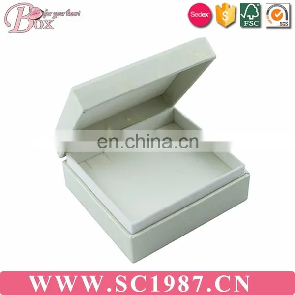 Whole Set of Square With the Necklace White Leather Jewelry Box photo-6