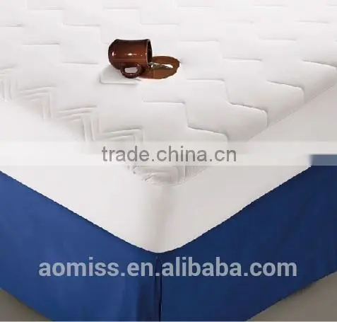 Economic Hotel/Home Textile Waterproof Mattress Protector