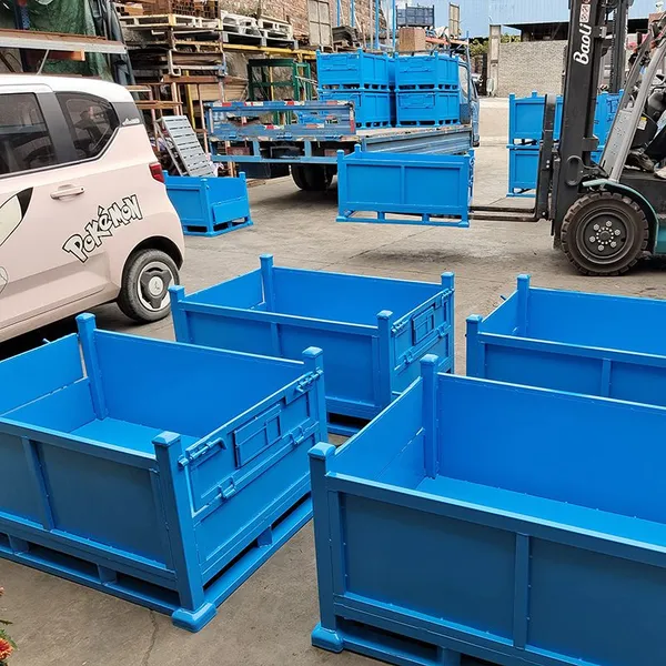 Durable Plastic Turnover Crate for Warehouse Storage and Cargo Handling photo-3