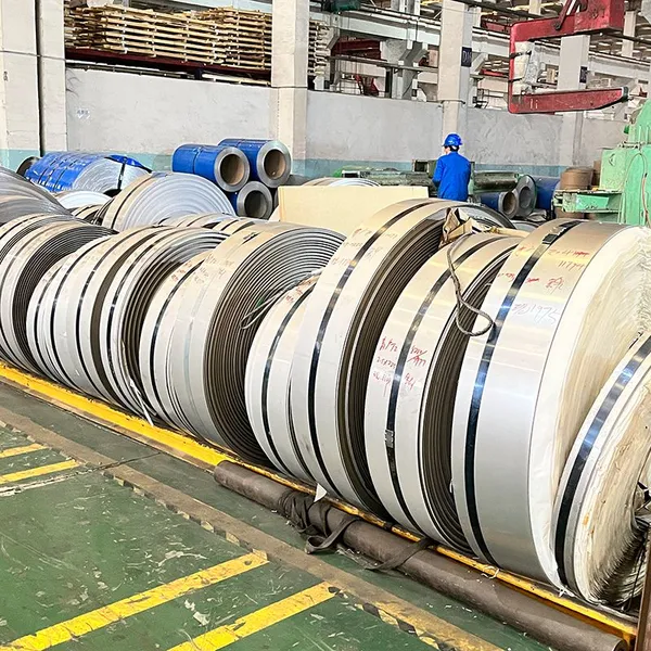 AISI SS Coil 304 201 202 Series Stainless Steel 1mm-3mm Thickness Cold Hot Rolled 2B Finish Cut Bend Processing Available photo-3