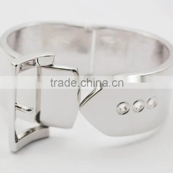 Gold Plated Alloy Latest Design Daily Wear Bangles Quality Choice photo-6