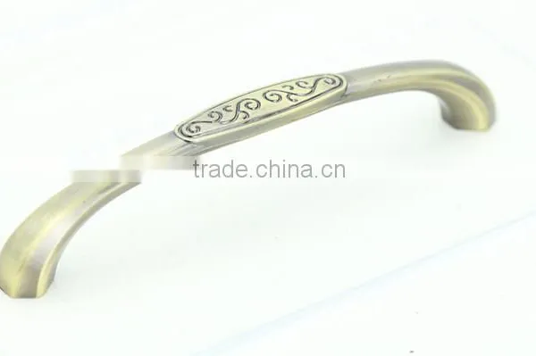 Zinc Alloy Wardrobe Door Handles photo-3