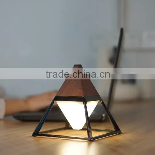 Indoor LED Table Lamp Brighting/bedroom Lamp/LED Desk Lamp photo-3