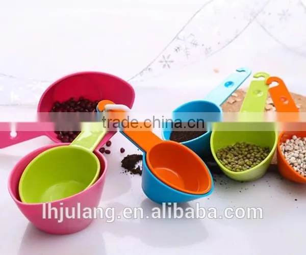 High Quality Colorful Plastic 4pc Measuring Spoon Set photo-3