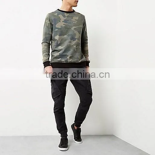 Men's Black Cargo Tapered Joggers photo-3