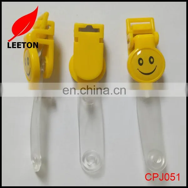 Factory Custom Logo Smile Face Plastic ID Badge Clip photo-4