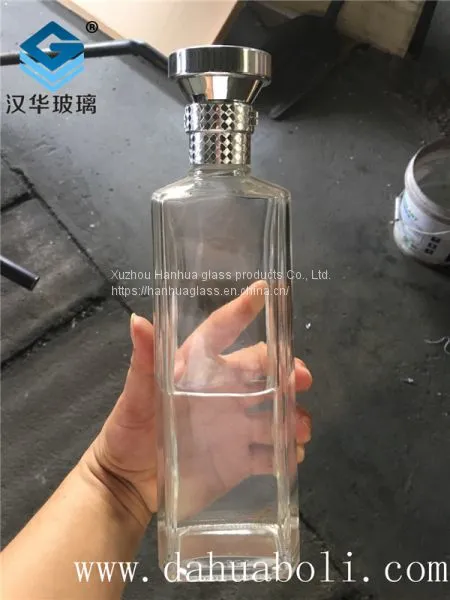 Manufacturer's direct selling 750ml rectangular glass wine  bottle