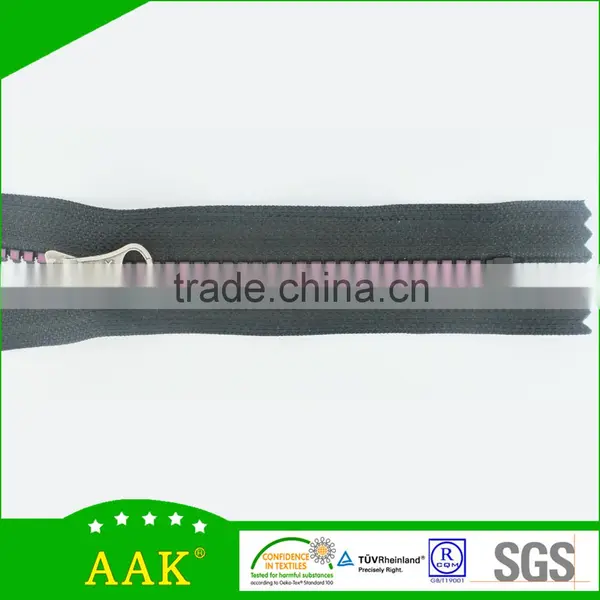 Plastic Zipper 5# Rainbow Square Teeth Close End With Thumb Puller photo-4