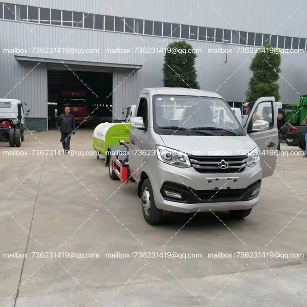 Hook Arm Garbage Truck photo-5