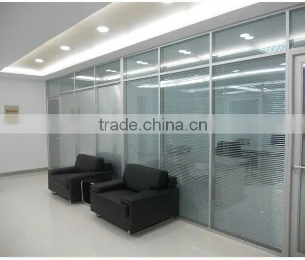 Hollow glass partition blinds