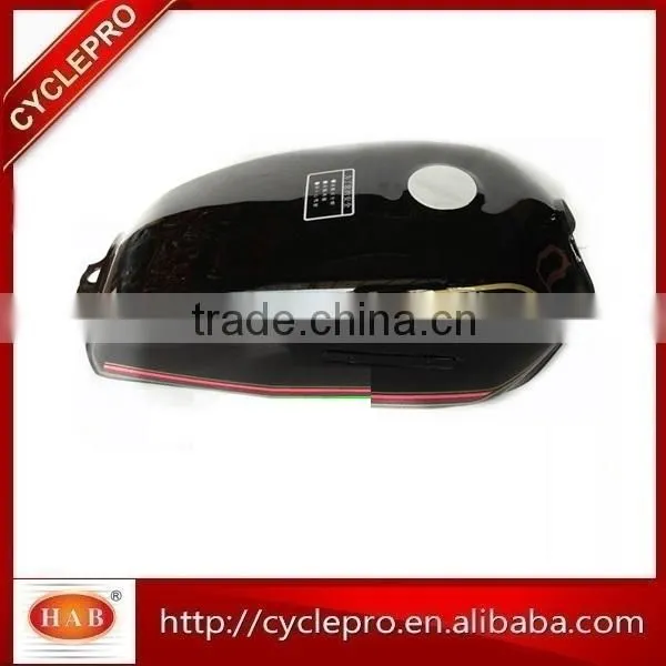 Motorcycle Parts Motorcycle Oil Tank Fuel Tank for JH70