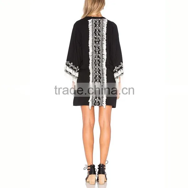 Trade Assurance Woman Overcoat Wide Sleeve Embroidered Black Kimono With Fringe photo-4