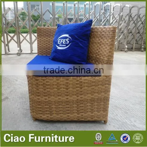 Round Clear Glass on Top Rattan Table Set photo-5